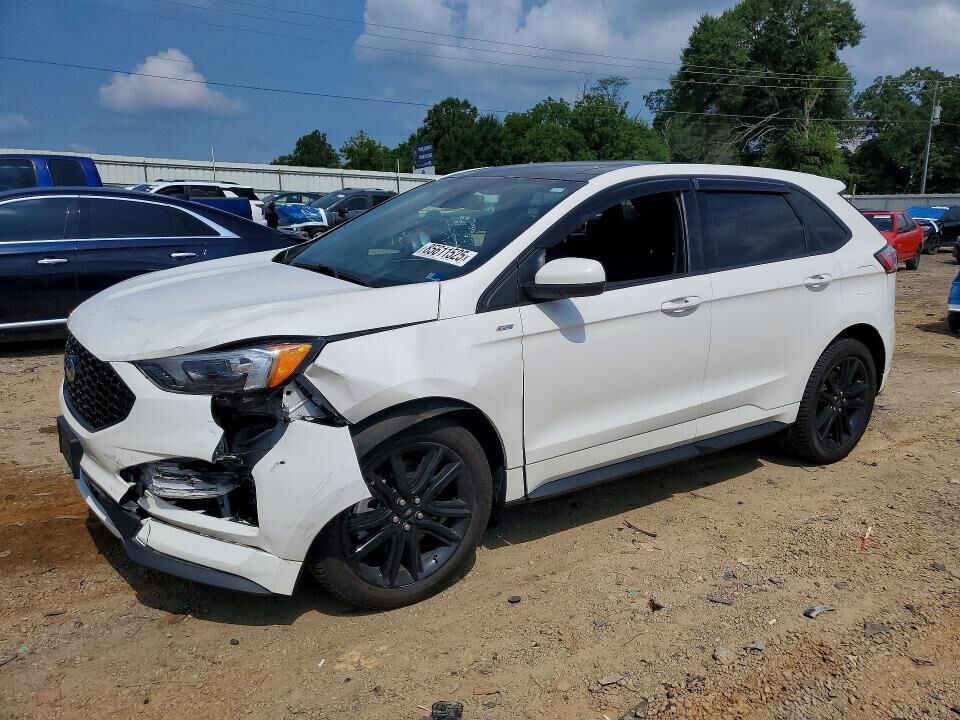 2022 FORD Edge