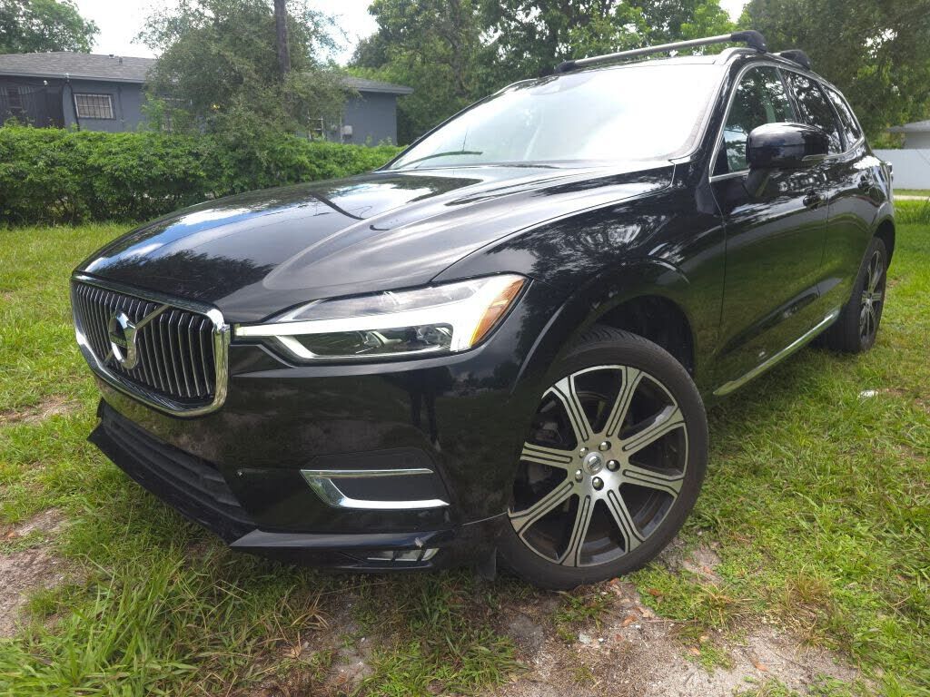 2020 VOLVO XC60