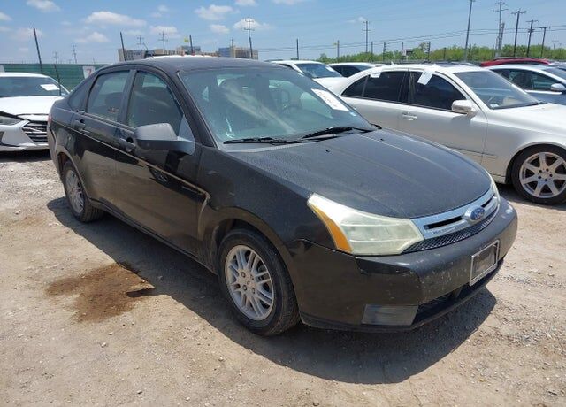 2010 FORD Focus