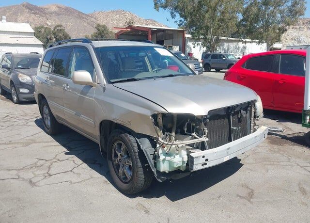 2005 TOYOTA Highlander