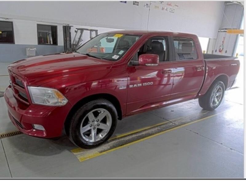 2011 DODGE Ram