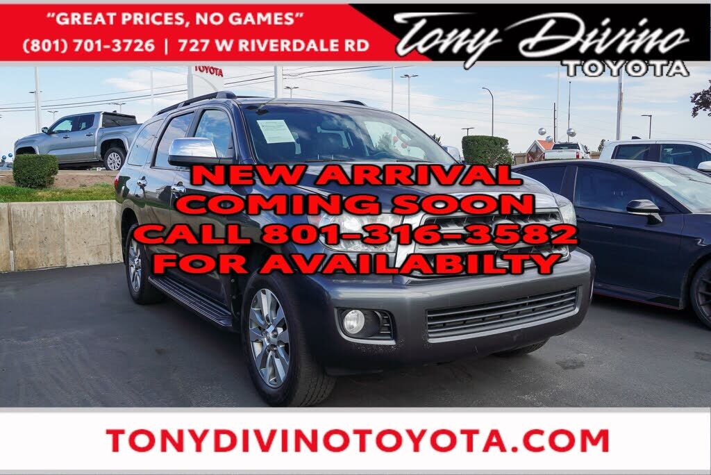 2016 TOYOTA Sequoia