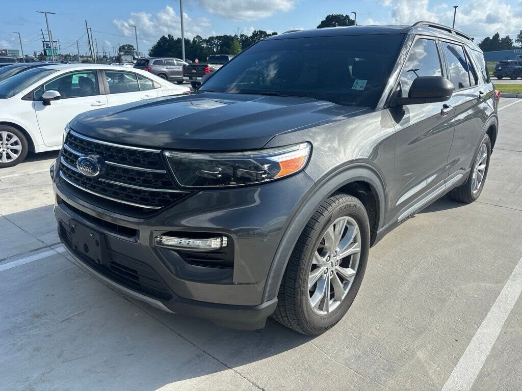 2020 FORD Explorer