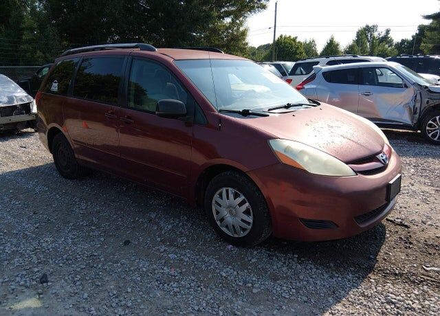 2008 TOYOTA Sienna