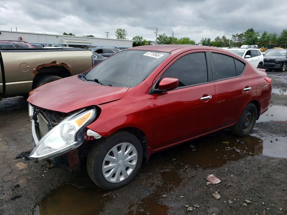 2018 NISSAN Versa