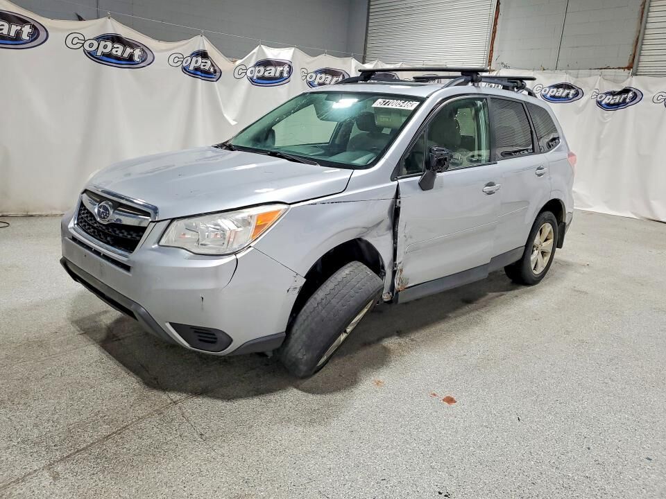 2015 SUBARU Forester