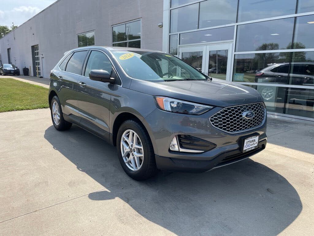 2024 FORD Edge