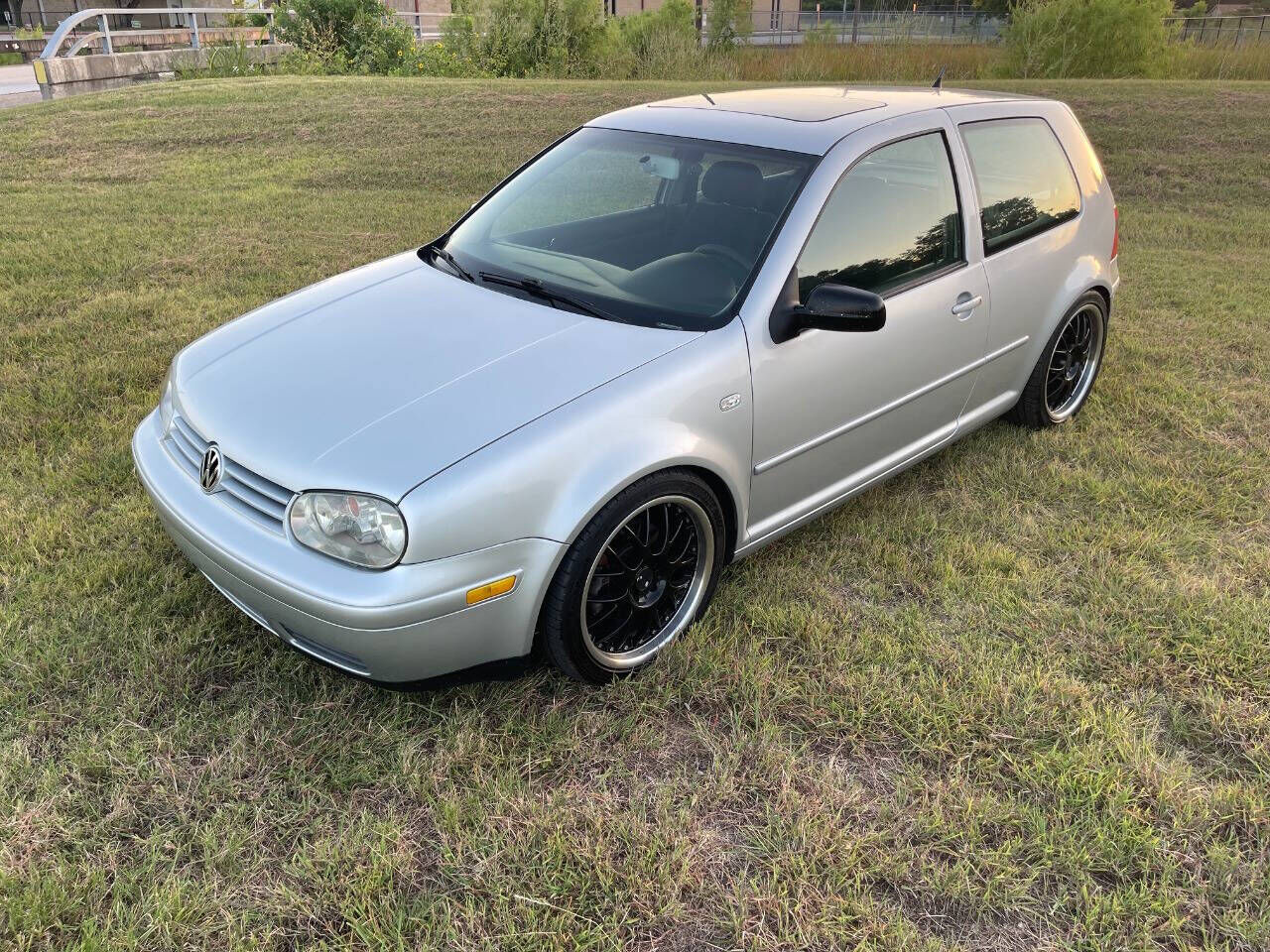 2002 VOLKSWAGEN GTI