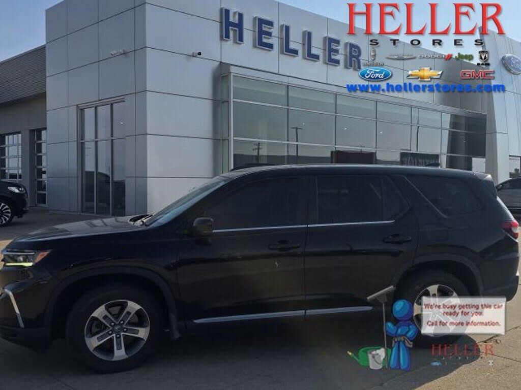 2023 HONDA Pilot