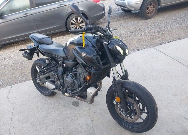 2022 YAMAHA MTN690