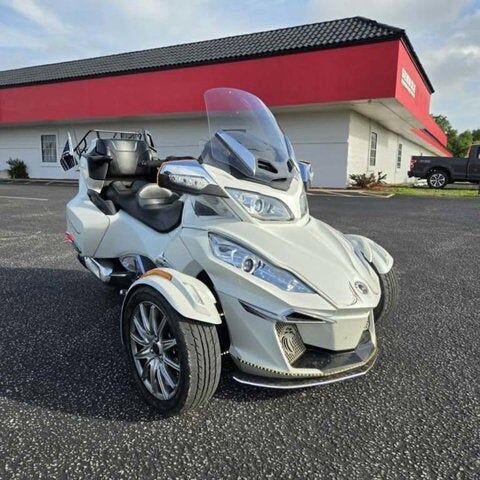 2016 SPYDER RT