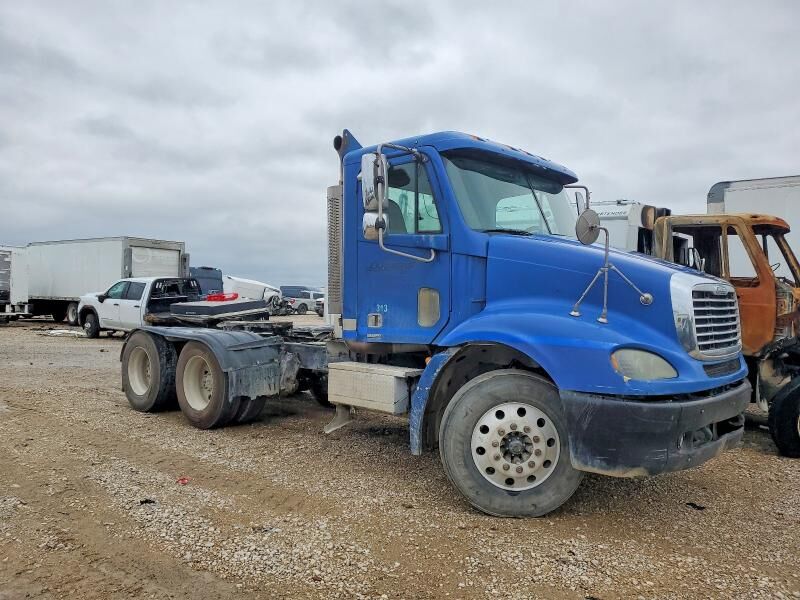 2006 FREIGHTLINER Columbia