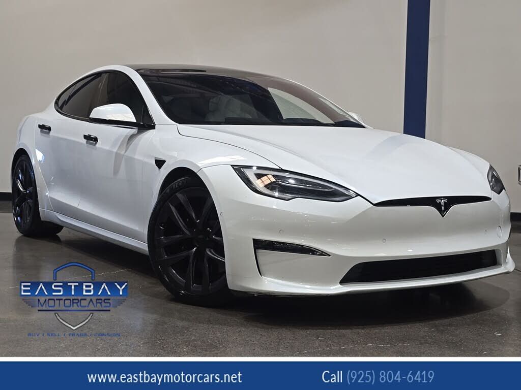 2022 TESLA Model S