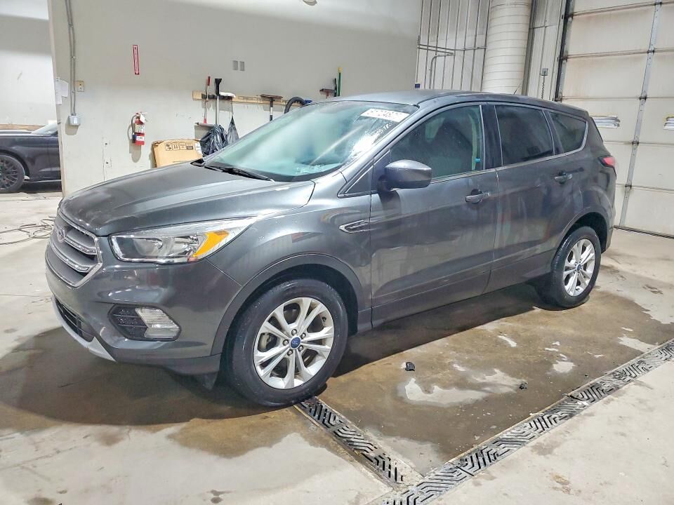 2017 FORD Escape