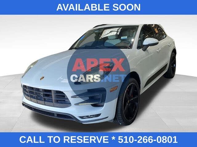 2016 PORSCHE Macan
