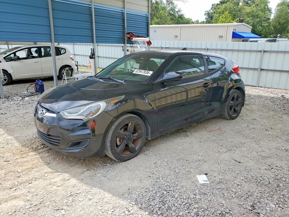 2013 HYUNDAI Veloster
