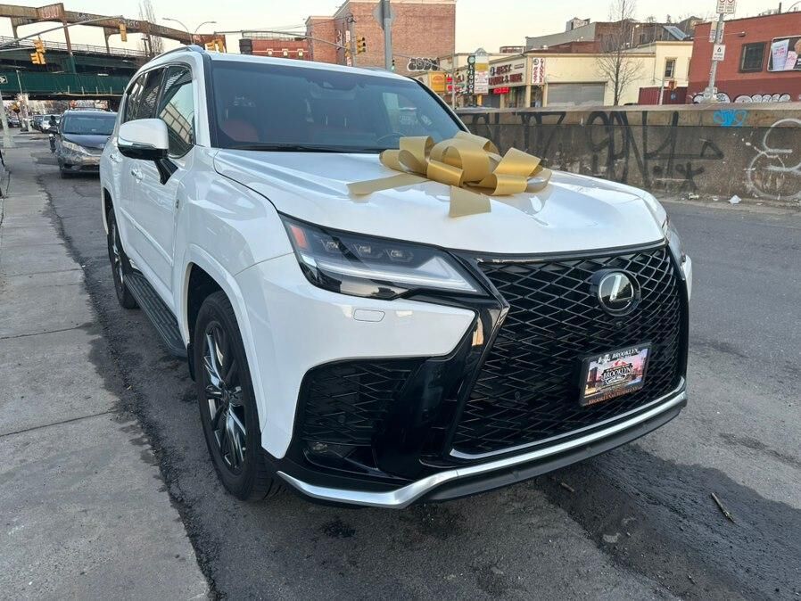 2023 LEXUS LX
