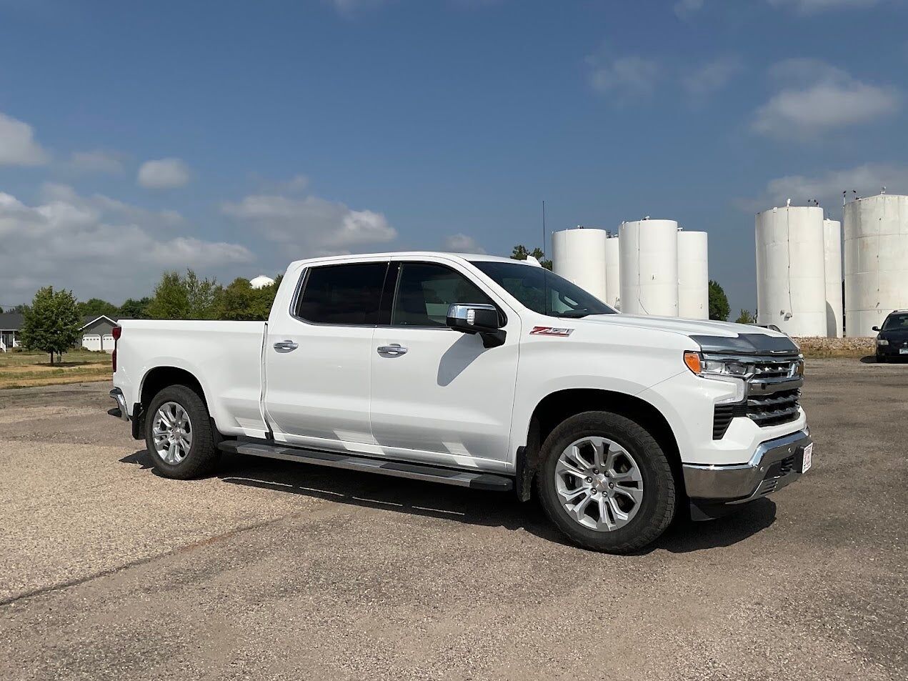 2025 CHEVROLET Silverado