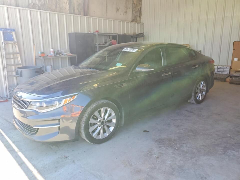 2017 KIA Optima