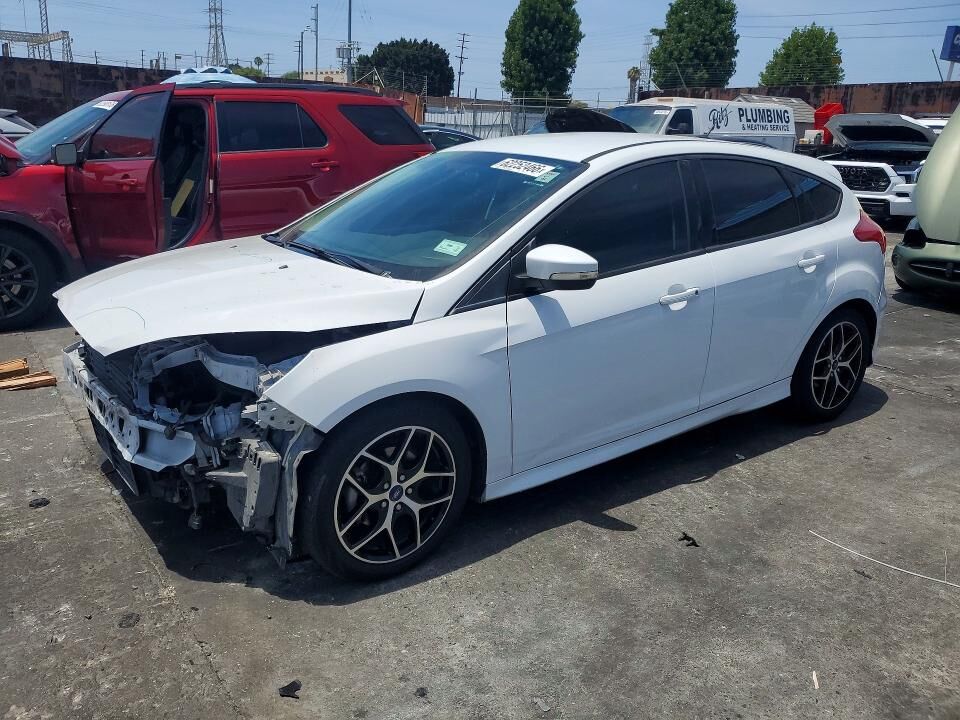2016 FORD Focus