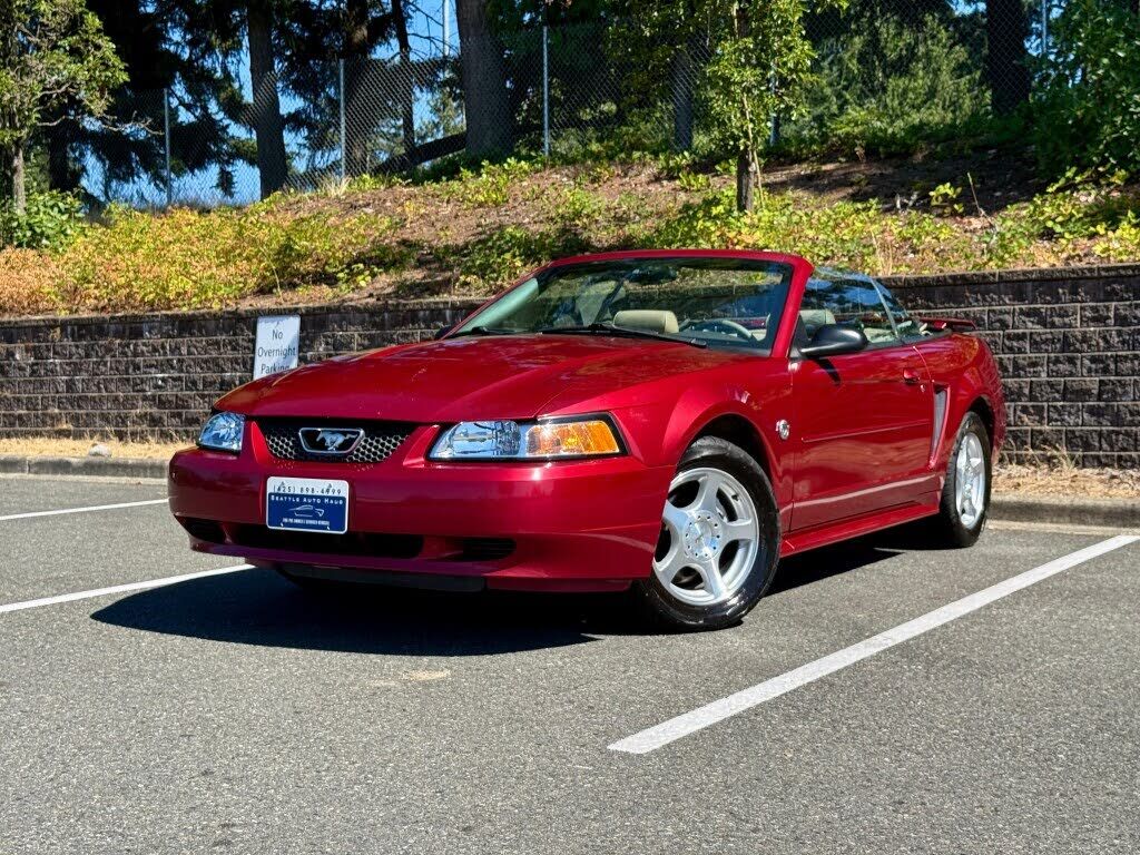 2004 FORD Mustang