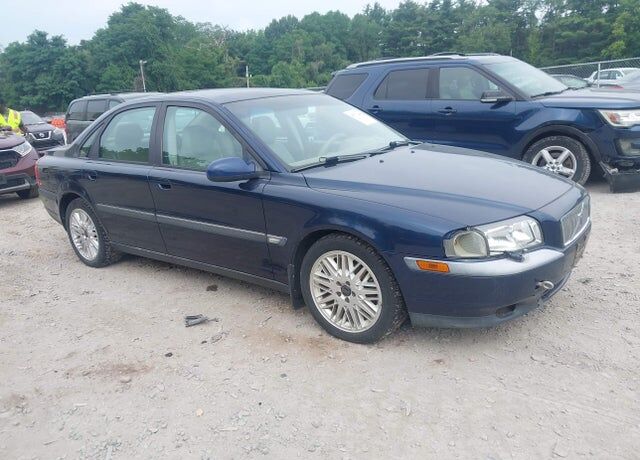 2001 VOLVO S80