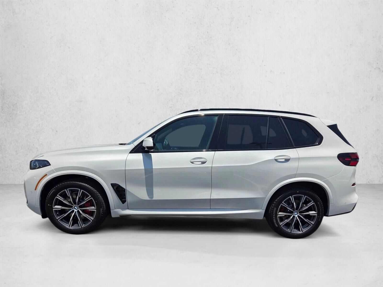 2022 BMW M5
