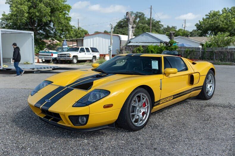 2005 FORD GT