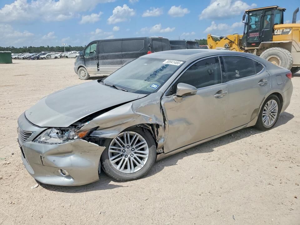 2015 LEXUS ES