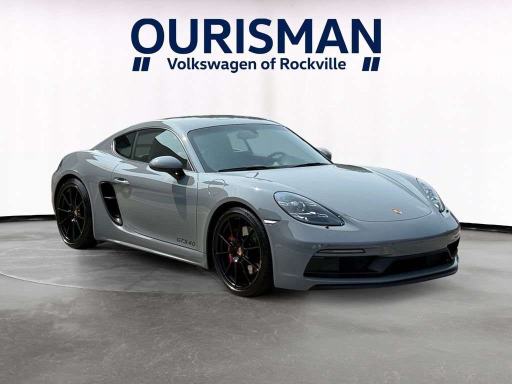 2023 PORSCHE 718