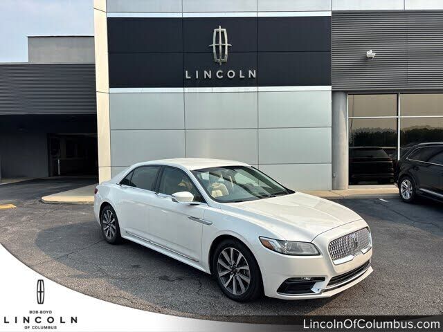 2017 LINCOLN Continental