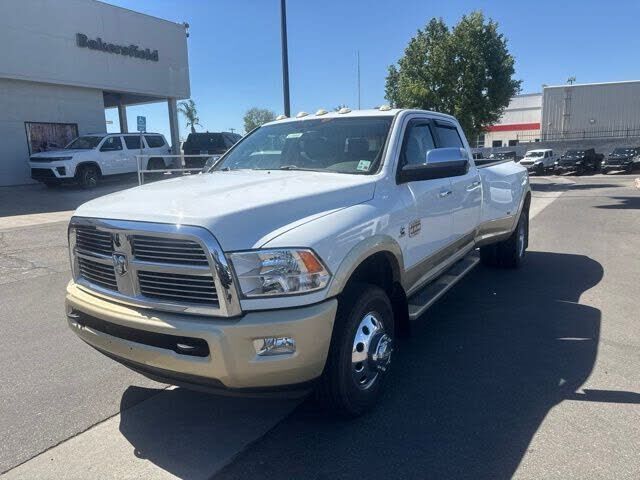 2012 DODGE Ram