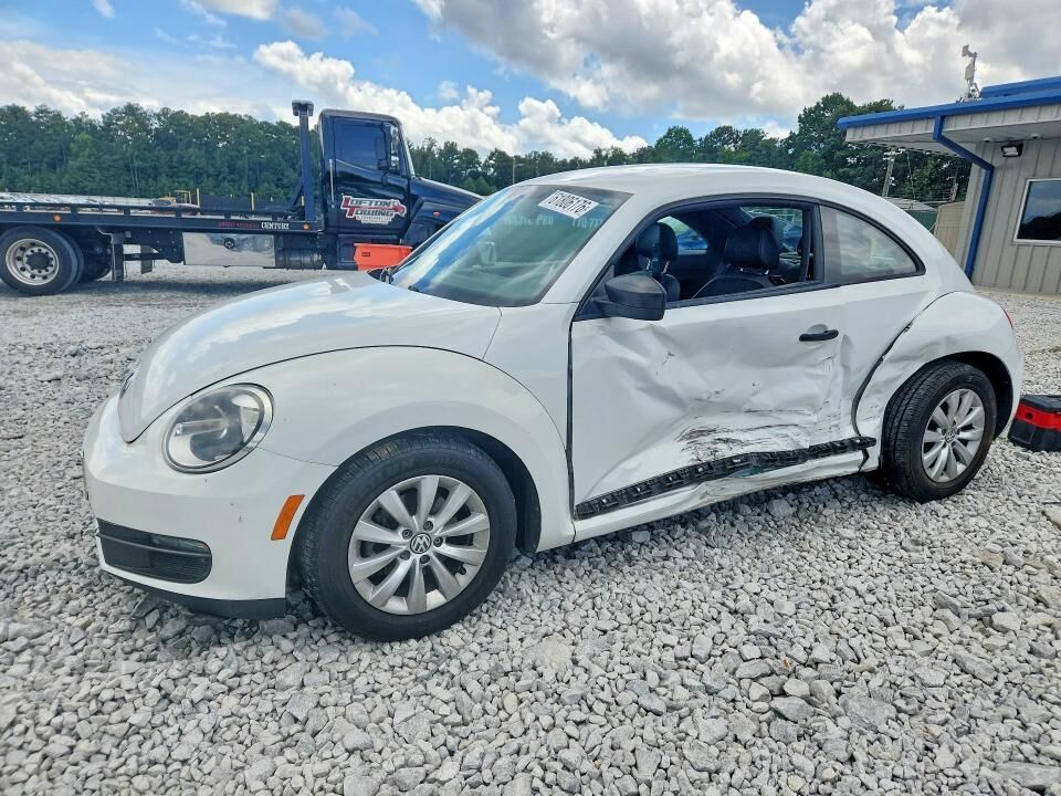 2015 VOLKSWAGEN Beetle