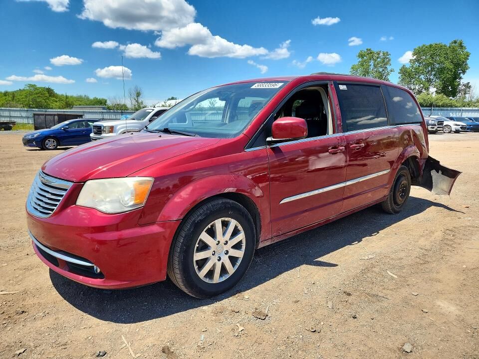 2014 CHRYSLER Town and Country