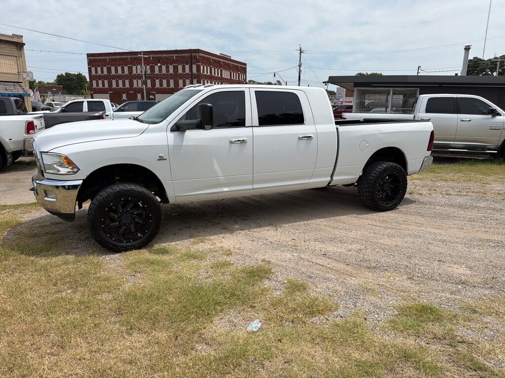 2010 DODGE Ram