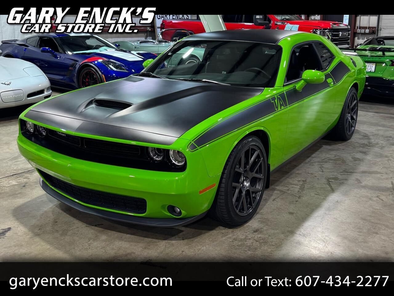 2017 DODGE Challenger