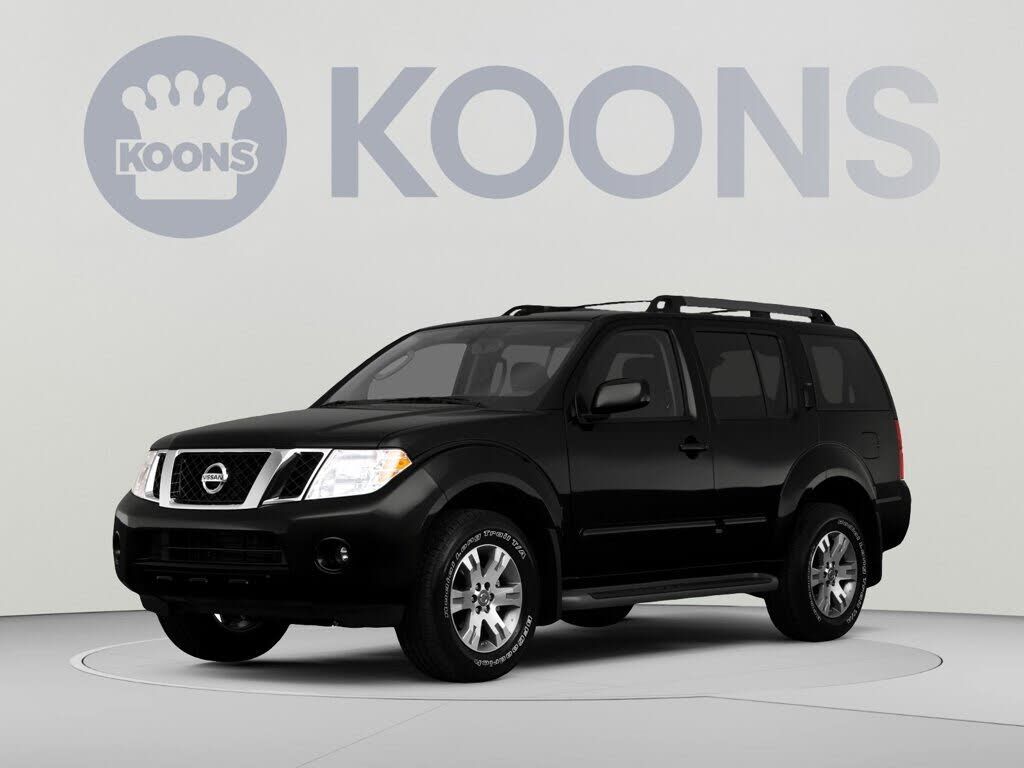 2010 NISSAN Pathfinder
