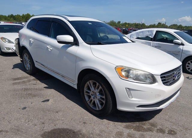 2015 VOLVO XC60