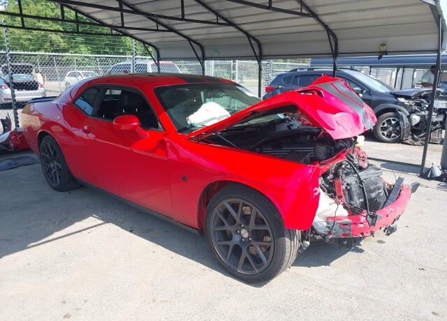 2016 DODGE Challenger