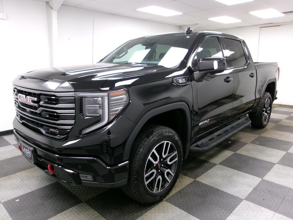 2024 GMC Sierra