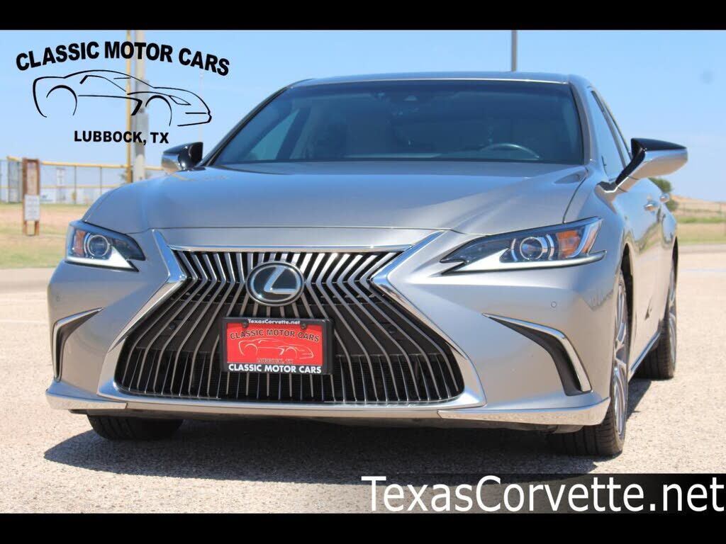 2021 LEXUS ES