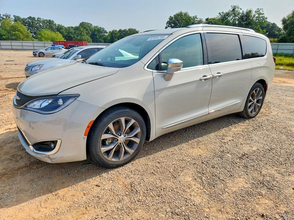 2017 CHRYSLER Pacifica