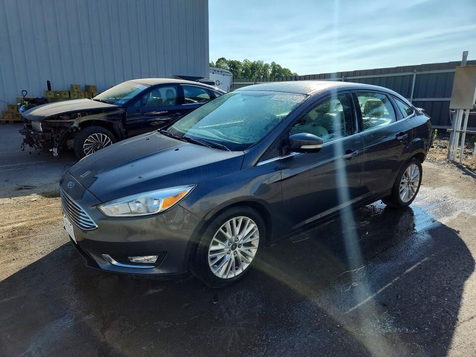 2017 FORD Focus