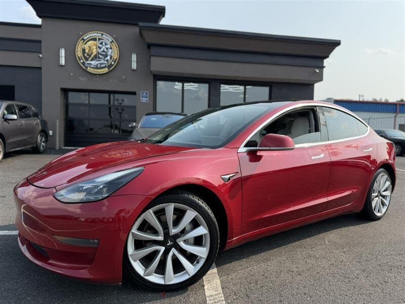 2020 TESLA Model 3