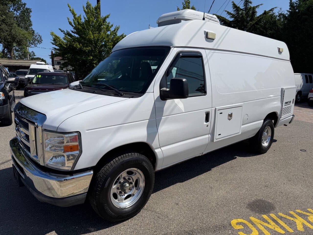 2011 FORD E-350