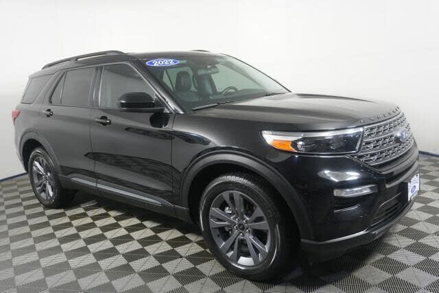 2022 FORD Explorer