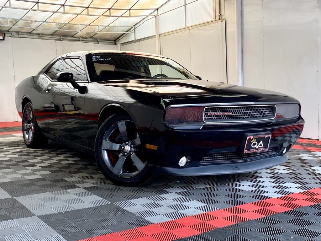 2013 DODGE Challenger