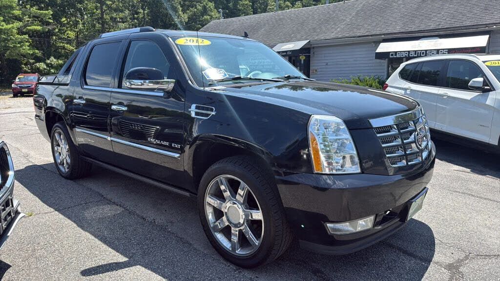 2012 CADILLAC Escalade