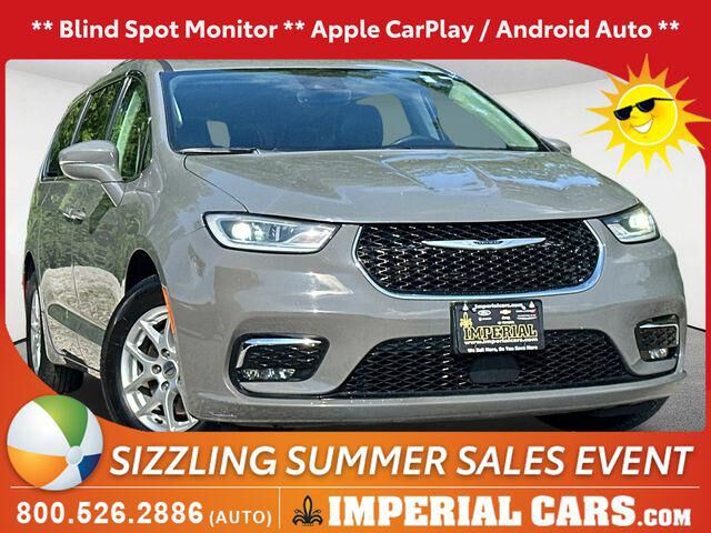 2022 CHRYSLER Pacifica
