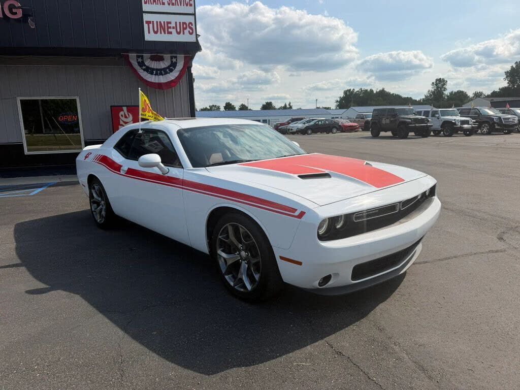 2016 DODGE Challenger